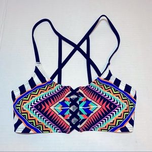 XS PINK VS Colorful Aztec pattern bikini top